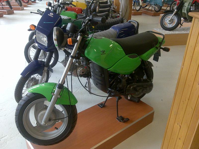 2010052911412.jpg