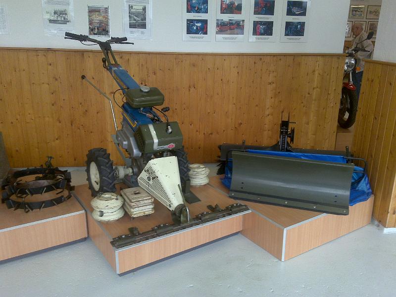 2010052911417.jpg